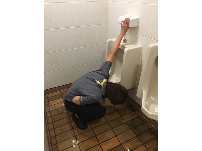 麥當勞處理小便斗堵塞
